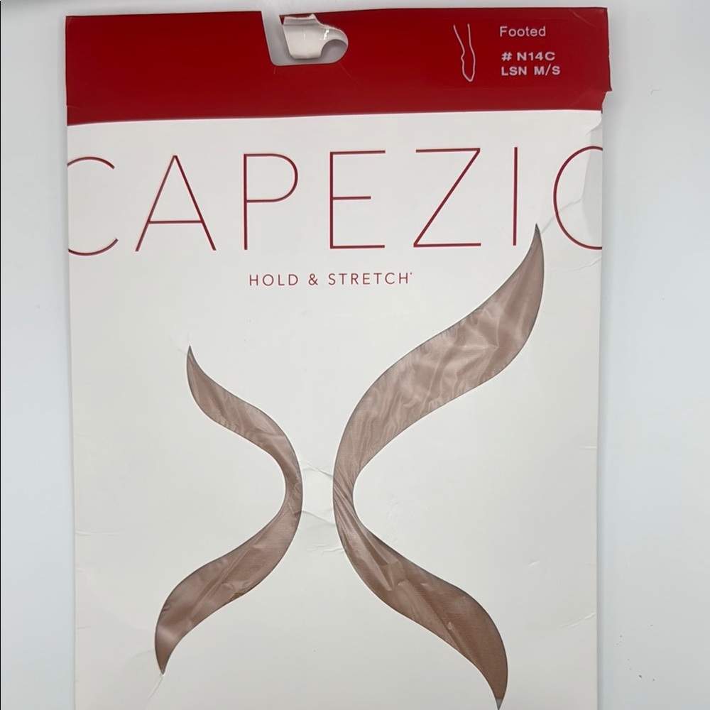 Capezio Hold & Stretch Footed Tights in Light Suntan Medium-Small